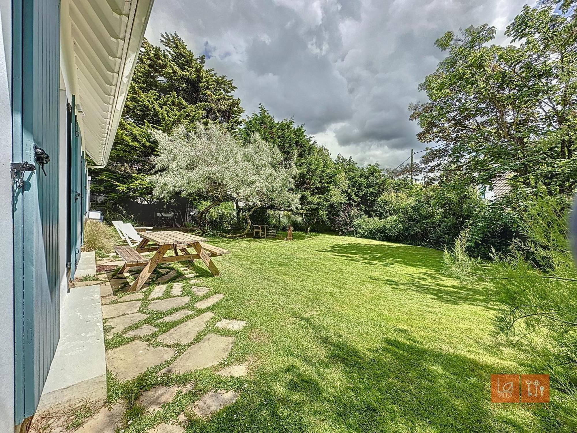 Les Pins : Rez De Jardin Proche Plage Ambleteuse Exterior photo